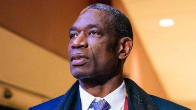 Hall of Famer Dikembe Mutombo dies of brain cancer at age 58 - ESPN