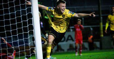 Shelbourne slip in Tolka thriller as Saints march on