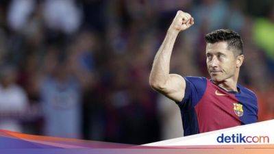 Lewandowski Sempat Tawarkan Potong Gaji demi Bantu Barcelona