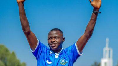 Tanimu replaces injured Osayi-Samuel as 19 players now in camp