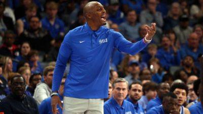 Memphis basketball fires 4 members of Penny Hardaway's coaching staff - ESPN