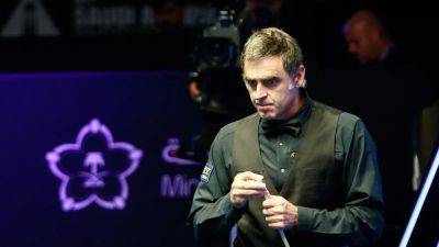 Ronnie O'Sullivan wins final frame decider to reach quarters at Saudi Arabia Masters