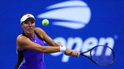 Pegula stuns Swiatek, Sinner overcomes Medvedev in quarter-finals