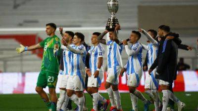 Lionel Messi - Copa America - Paulo Dybala - Angel Di-Maria - Alexis Mac-Allister - Julian Alvarez - International - Argentina cruise past Chile 3-0 in World Cup qualifier - channelnewsasia.com - Colombia - Usa - Argentina - Venezuela - Chile - Uruguay - Paraguay - Bolivia