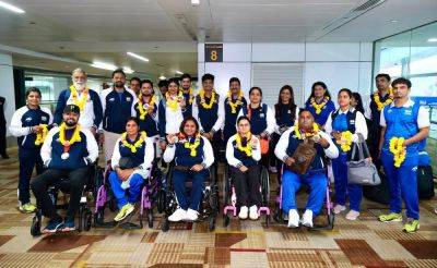 Star India - Avani Lekhara - Paris Paralympics - International - India Paralympics Medalists Return Home, Given Grand Welcome - sports.ndtv.com - India