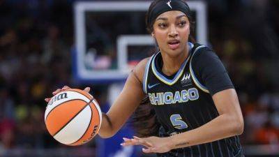 Sky Chicago - Angel Reese - Angel Reese says on social media her historic WNBA rookie season over due to injury - cbc.ca