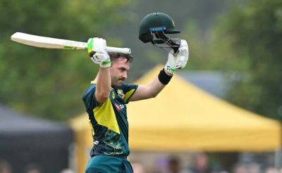 Glenn Maxwell - Aaron Finch - Josh Inglis - Australia Star Sends Warning To England, Makes Two T20I Records vs Scotland - sports.ndtv.com - Scotland - Australia - India