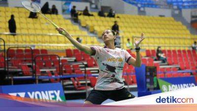 Malaysia Open 2025: Putri KW Tumbang dari Intanon di 8 Besar