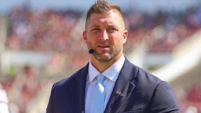 Tim Tebow - Tim Tebow issues prayer to 'bring rain to California,' sends thoughts to locals during wildfires - foxnews.com - Los Angeles - state California - state Mississippi - county Pacific