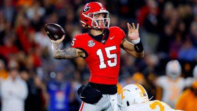 Carson Beck's portal time short-lived as QB commits to Miami - ESPN