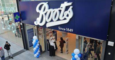 Boots luxury £93 beauty gift set reduced to just £26 online - manchestereveningnews.co.uk