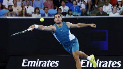 Carlos Alcaraz - U.S.Open - Alcaraz crushes Shevchenko to reach second round at Australian Open - channelnewsasia.com - France - Australia - Japan - county Park