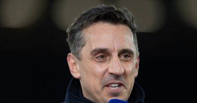 Gary Neville sends message to Manchester United forward Joshua Zirkzee after Arsenal penalty