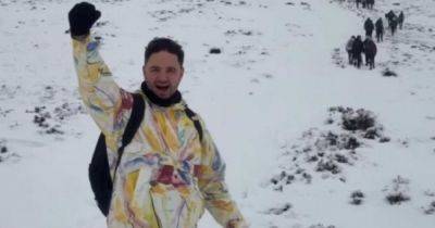 Adam Thomas supported by brother Ryan with strong message as he achieves huge feat