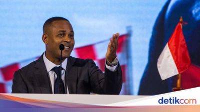 Benarkah Irfan Bachdim Jadi Asisten Patrick Kluivert di Timnas?