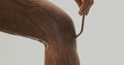 Beauty buffs 'ditch' plastic razors for £2 hair removal solution that 'tackles ingrown hairs and shaving bumps' - manchestereveningnews.co.uk