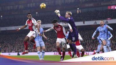 Arsenal Ungguli Tottenham 2-1 di Babak I