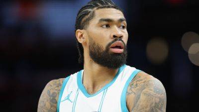 Suns acquire center Nick Richards in trade with Hornets - ESPN - espn.com