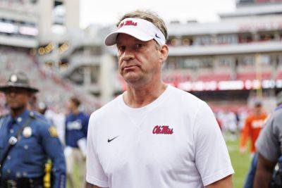 Coaches Advocating For New Penalties For Players Faking Injuries