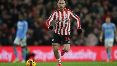 Aaron Connolly - Kristjaan Speakman - Aaron Connolly makes switch from Sunderland to Millwall - rte.ie - Ireland