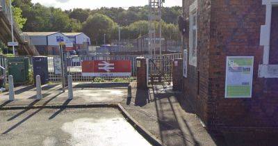 Tragedy as person found dead at railway station - manchestereveningnews.co.uk - Britain