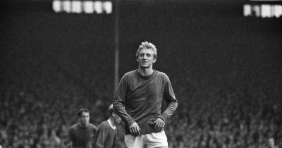 Man Utd lead tributes to Denis Law as galaxy of stars bid farewell to a legend