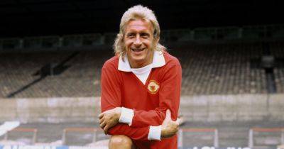 Bobby Charlton - Denis Law - The smiling assassin with Red blood in his veins - RIP The King, Denis Law - manchestereveningnews.co.uk - Scotland - county Charlton