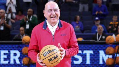 ESPN announces Hall of Famer Dick Vitale's return to broadcasting after latest cancer battle - foxnews.com - state North Carolina - state Texas - state Michigan - county Winston - state Arkansas - county San Diego