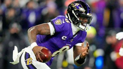 Derrick Henry - Tyler Fulghum - NFL divisional round Props that Pop - Overs rule the weekend - ESPN - espn.com - Jackson
