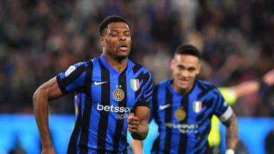 Dumfries double fires Inter to Super Cup semi-final win over Atalanta