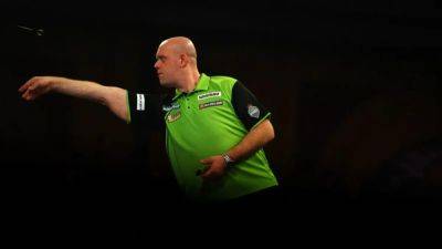 Darts-'Green Machine' Van Gerwen through to World Darts Championship final