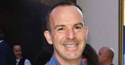 Martin Lewis - Martin Lewis reveals how to slash your energy bills and 'save hundreds' for the next 16 months - manchestereveningnews.co.uk - Britain