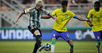 Man City sign Brazilian defender Vitor Reis on long-term deal from Palmeiras