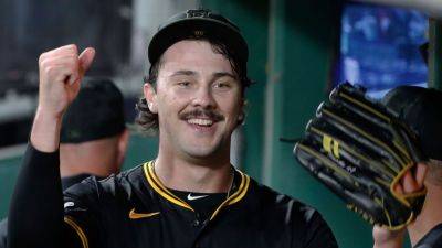 11-year-old gets 1-of-1 card of Pirates ace Paul Skenes - ESPN