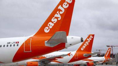 EasyJet's losses ease as airline sees gain in year-end passenger numbers - euronews.com - Britain