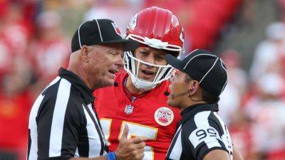 Patrick Mahomes disagrees Chiefs are getting favorable calls - ESPN