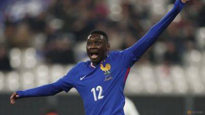 Juventus sign France forward Kolo Muani on loan from PSG