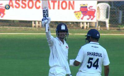 Rohit Sharma - Shreyas Iyer - Shardul Thakur - Ranji Trophy - Mumbai vs Jammu and Kashmir Live Score, Ranji Trophy: Shardul The Hero As Rohit Flops Again - sports.ndtv.com