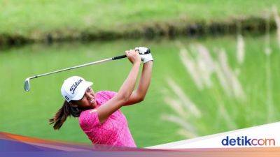 Melihat Aksi Atlet Golf di Indonesia Women's Open