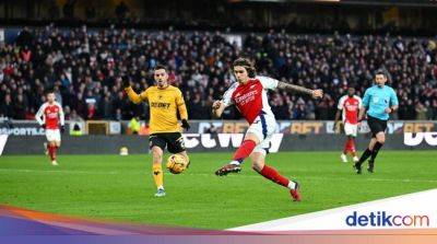 Wolves Vs Arsenal: 10 Vs 10, Meriam London Menang 1-0