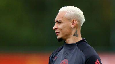 Manchester United's Antony joins Real Betis on loan