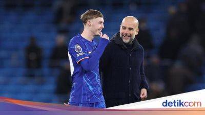 Asyik Ngobrol bareng Guardiola Bikin Palmer Dikecam