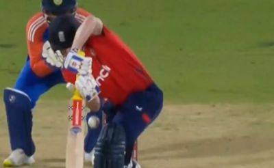 Jofra Archer - Jos Buttler - Liam Livingstone - Harry Brook - Jamie Smith - Watch: Harry Brook's Infamous 'Smog' Remark Haunts Him As India's Mystery Spinner Cleans Him Up - sports.ndtv.com - India