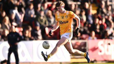 Antrim see off Clare in squally conditions in Belfast