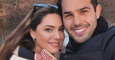 Kelly Brook, 45, 'really happy' about baby decision after gran's 'biggest regret' comment - manchestereveningnews.co.uk