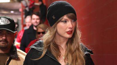 Travis Kelce - Louis Vuitton - Taylor Swift - Taylor Swift Went Full Blaire Waldorf at the Chiefs Game in Red Tights and a Prep School Miniskirt - glamour.com - New York - county Swift