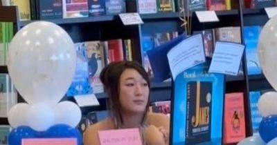 Author heartbroken as no one shows up to book signing – but gets last laugh - manchestereveningnews.co.uk - Usa - state California