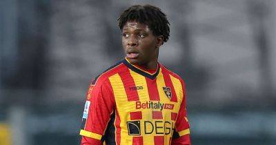 Patrick Dorgu told to reject Manchester United by his former coach for 'cheeky' reason