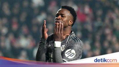 Vinícius Júnior - Valencia - Liga Spanyol - Vinicius Disindir Lewat Patung 'Tinja Emas' di Valencia - sport.detik.com
