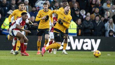 Arsenal's Myles Lewis-Skelly wins appeal against red card